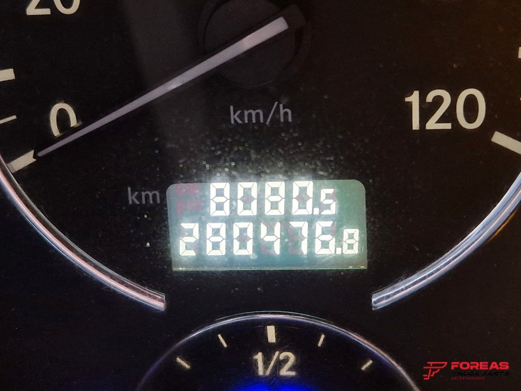 Leasing of MERCEDES-BENZ ACTROS 3241 8x2 EURO 5 INTARDER MERCEDES-BENZ ACTROS 3241 8x2 EURO 5 INTARDER: picture 18 Leasing of MERCEDES-BENZ ACTROS 3241 8x2 EURO 5 INTARDER MERCEDES-BENZ ACTROS 3241 8x2 EURO 5 INTARDER: picture 18