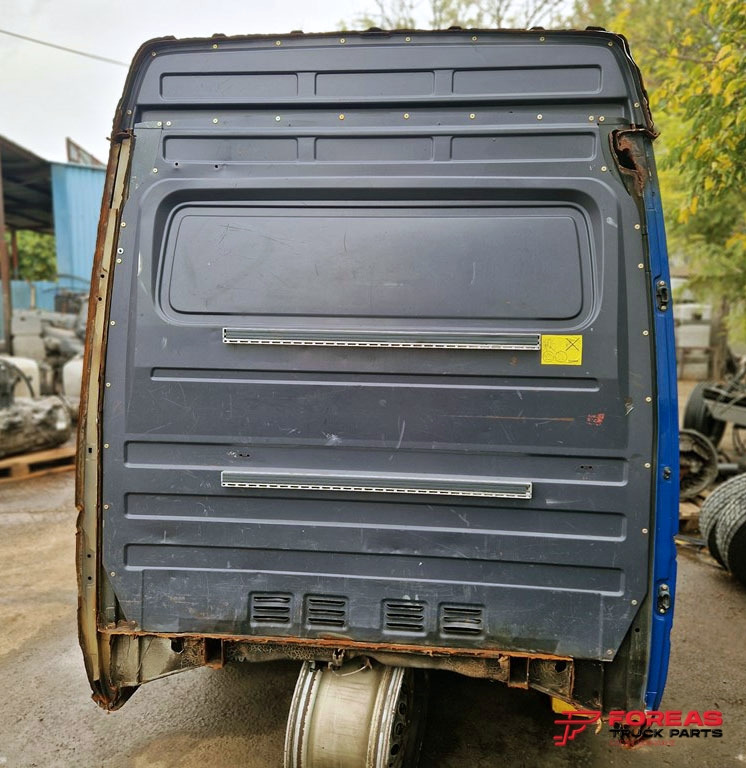 MERCEDES SPRINTER OM601 - Cab for Van: picture 5 MERCEDES SPRINTER OM601 - Cab for Van: picture 5