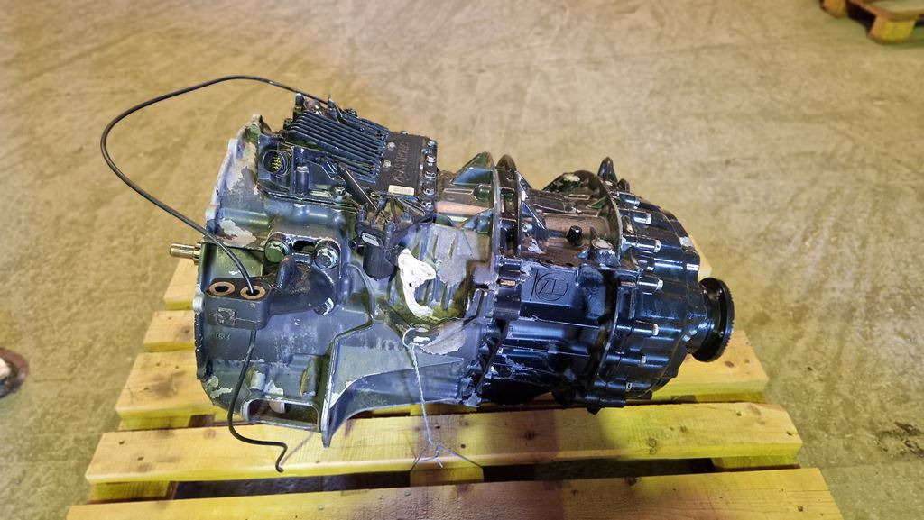 ZF ASTRONIC MID 12 AS 1210 TO - 81.32004 - 6194 - Gearbox for Truck: picture 5 ZF ASTRONIC MID 12 AS 1210 TO - 81.32004 - 6194 - Gearbox for Truck: picture 5