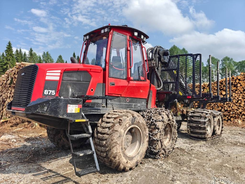 Komatsu 875 - Forwarder: picture 1 Komatsu 875 - Forwarder: picture 1