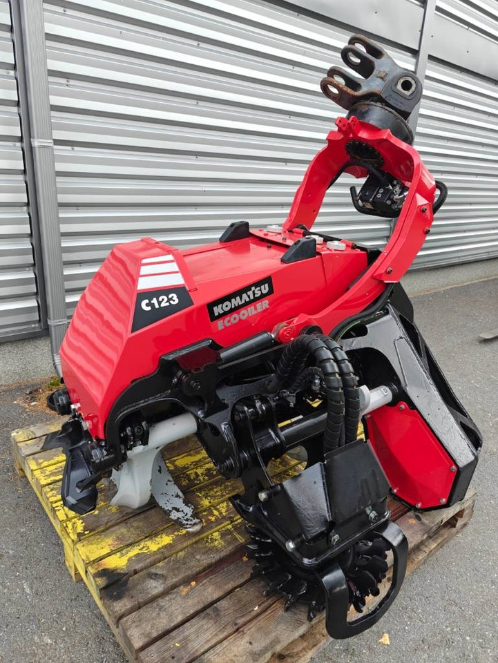 Komatsu C 123  - Felling head: picture 1 Komatsu C 123  - Felling head: picture 1