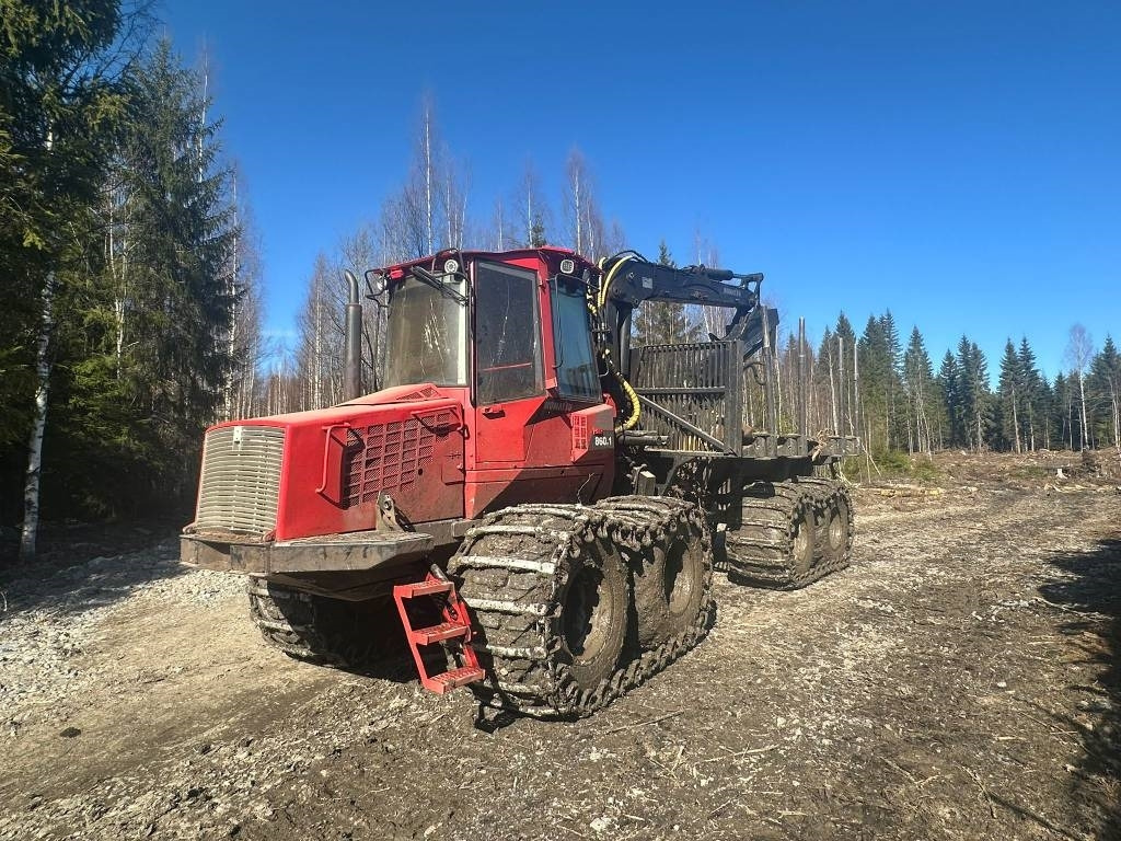 Valmet 860 - Forwarder: picture 2 Valmet 860 - Forwarder: picture 2