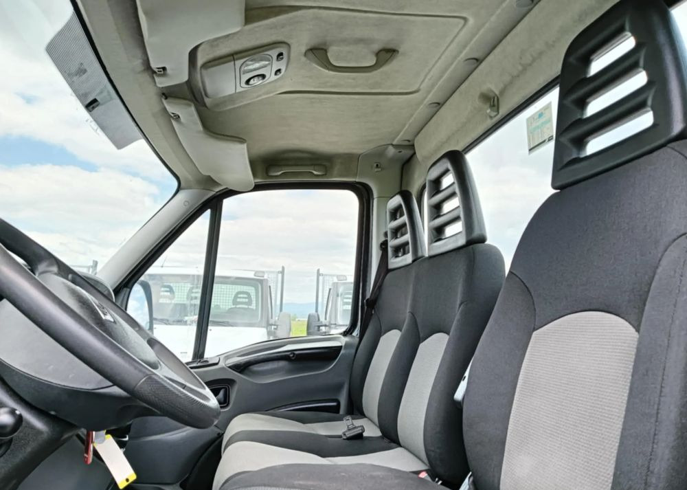 Cab chassis truck Iveco 35C13, 35C12, 35C14, 35C15: picture 8 Cab chassis truck Iveco 35C13, 35C12, 35C14, 35C15: picture 8