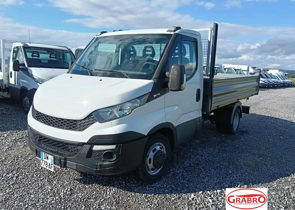 Iveco DAILY 35C13, 35C12, 35C14, 35C15 - Tipper van: picture 2 Iveco DAILY 35C13, 35C12, 35C14, 35C15 - Tipper van: picture 2