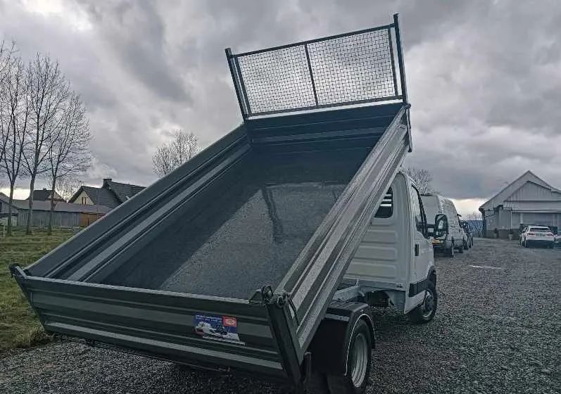 Iveco DAILY 35C13, 35C12, 35C15 - Tipper van: picture 3 Iveco DAILY 35C13, 35C12, 35C15 - Tipper van: picture 3