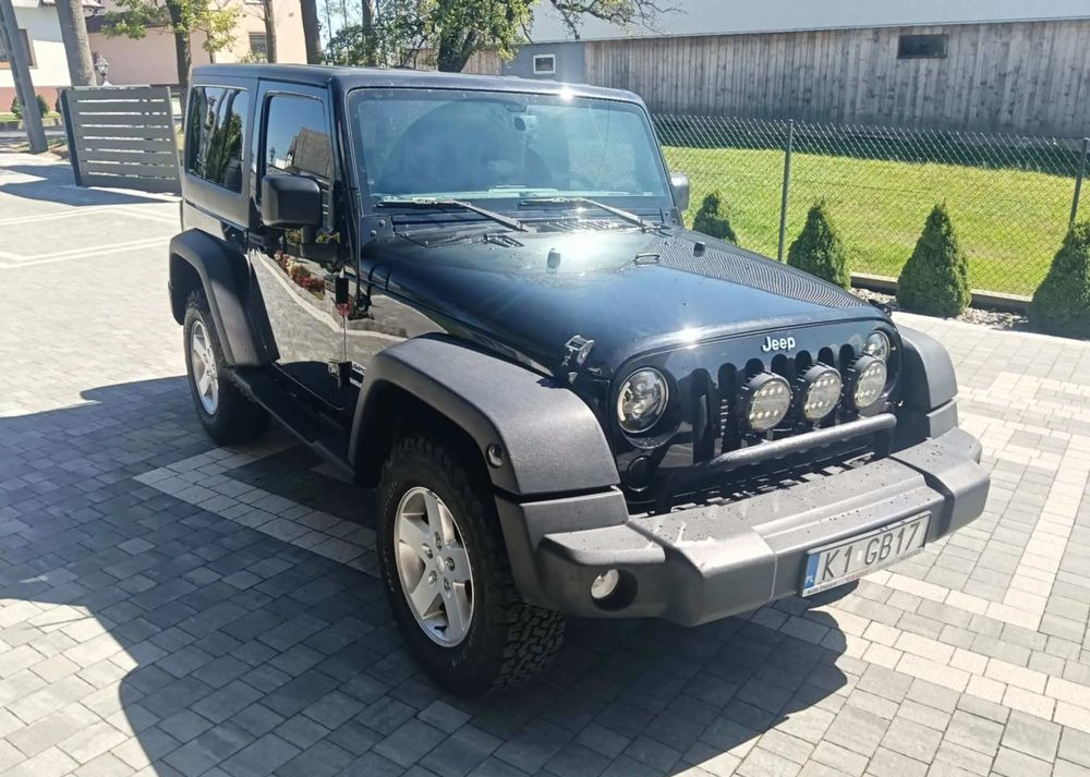 Jeep Wrangler 2.8 CRD Sport - Car: picture 2 Jeep Wrangler 2.8 CRD Sport - Car: picture 2