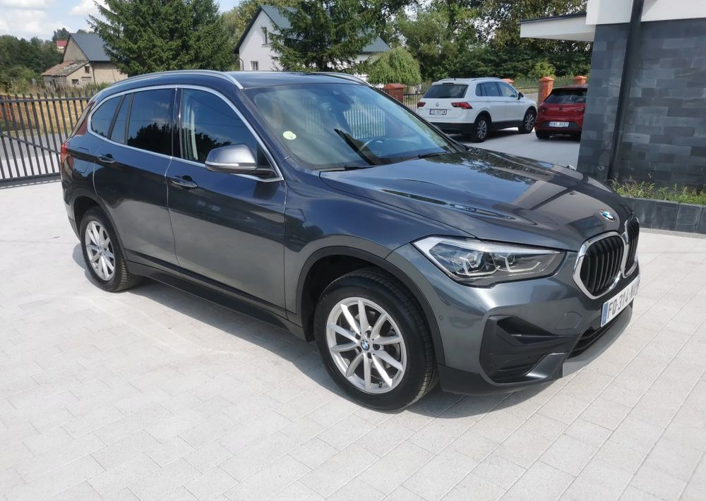 BMW X1 sDrive16d - Estate car: picture 2 BMW X1 sDrive16d - Estate car: picture 2
