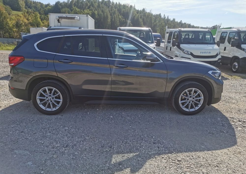 BMW X1 sDrive16d - Car: picture 5 BMW X1 sDrive16d - Car: picture 5