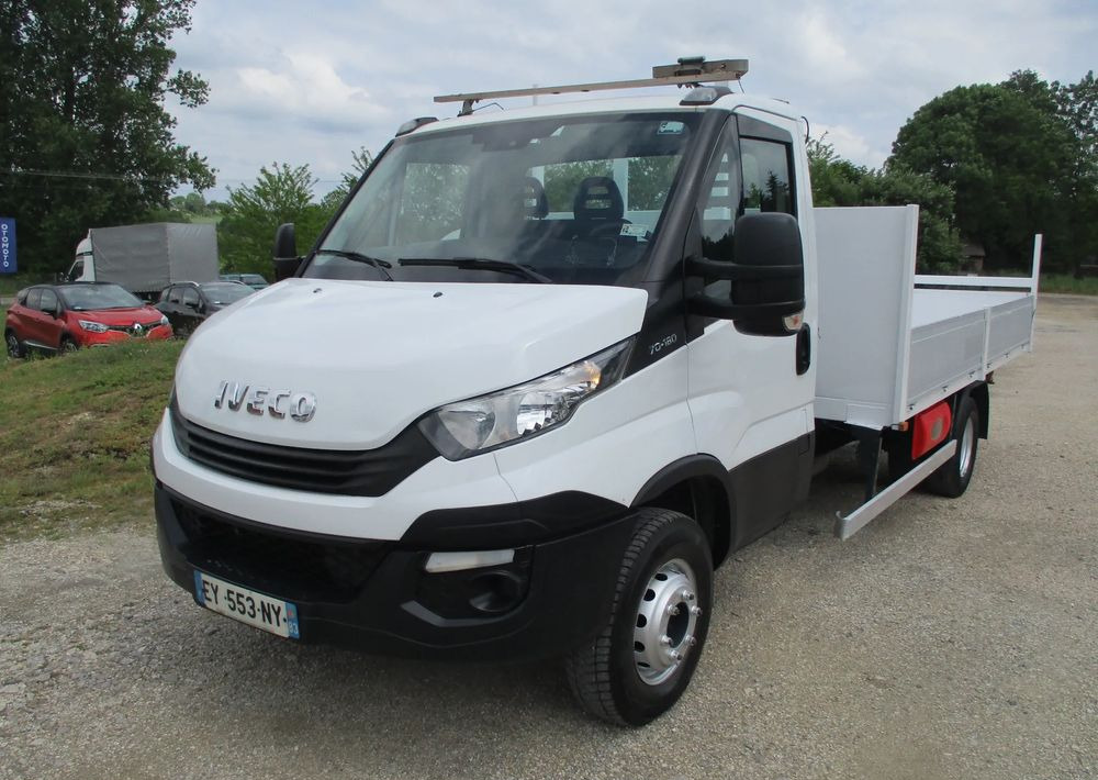 Iveco Daily 3.0 na bliźniaku 70C18 skrzynia, laweta, rama, HDS, 70-180 kiper - Dropside/ Flatbed truck: picture 1 Iveco Daily 3.0 na bliźniaku 70C18 skrzynia, laweta, rama, HDS, 70-180 kiper - Dropside/ Flatbed truck: picture 1