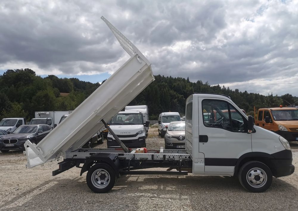 Iveco Daily 35C11 Kiper wywrotka Hak Bliźniak sprowadzony 35C12 - Tipper van: picture 4 Iveco Daily 35C11 Kiper wywrotka Hak Bliźniak sprowadzony 35C12 - Tipper van: picture 4