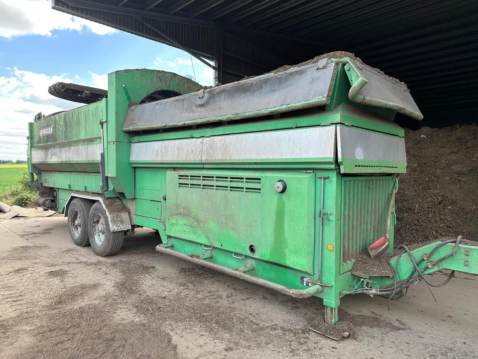 Siebmaschine Komptech Mustang E Hubrid Bj 2008 mit nur 6.550 BH - Screener: picture 1 Siebmaschine Komptech Mustang E Hubrid Bj 2008 mit nur 6.550 BH - Screener: picture 1