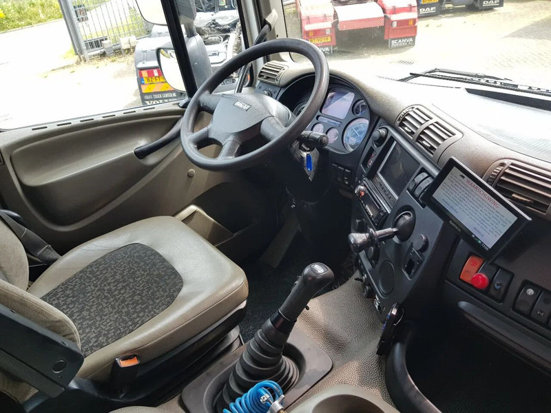 Cable system truck, Crane truck Ginaf X 4241 S 8x4 NCH Z-Crane Epsilon Palfinger Q170Z88: picture 16