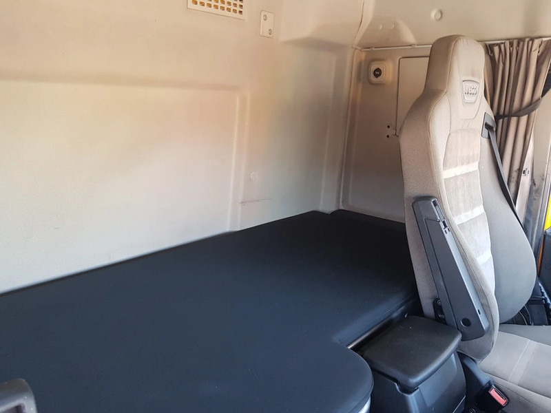 Hook lift truck Iveco Stralis 460 AS260Y Haakarm 217.000 KM: picture 11