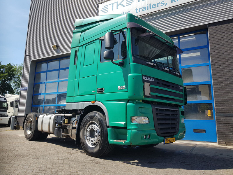 DAF XF 105 410 Manual 683.000 km Euro 5 - Tractor unit: picture 5 DAF XF 105 410 Manual 683.000 km Euro 5 - Tractor unit: picture 5
