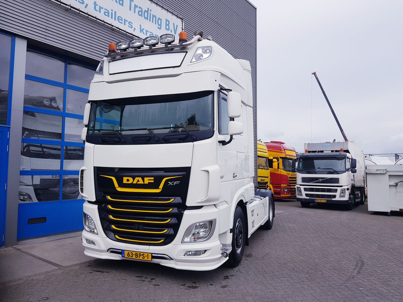 DAF XF 530 FT - Tractor unit: picture 2 DAF XF 530 FT - Tractor unit: picture 2