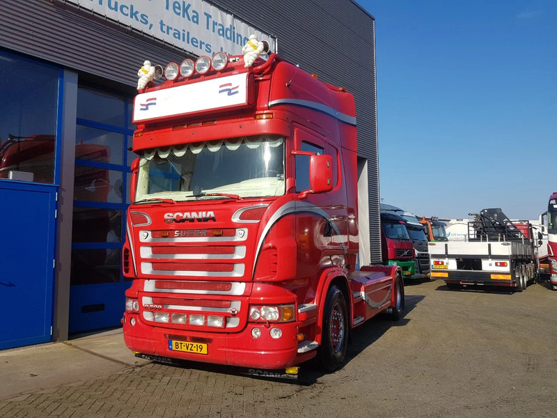 Scania R500 V8 Showtruck Open uitlaat Standairco Retarder - Tractor unit: picture 1 Scania R500 V8 Showtruck Open uitlaat Standairco Retarder - Tractor unit: picture 1