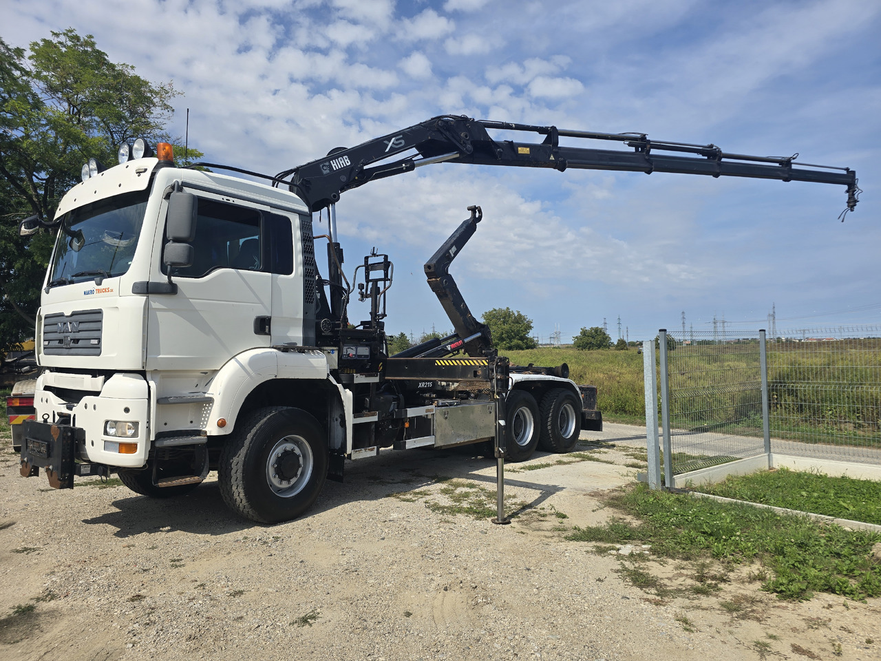 MAN TGA 26.440 6X6 / HOOK SYSTEM / HIAB 166D REMOTE SPECIAL PRICE ONLY THIS YEAR - Hook lift truck, Crane truck: picture 3 MAN TGA 26.440 6X6 / HOOK SYSTEM / HIAB 166D REMOTE SPECIAL PRICE ONLY THIS YEAR - Hook lift truck, Crane truck: picture 3