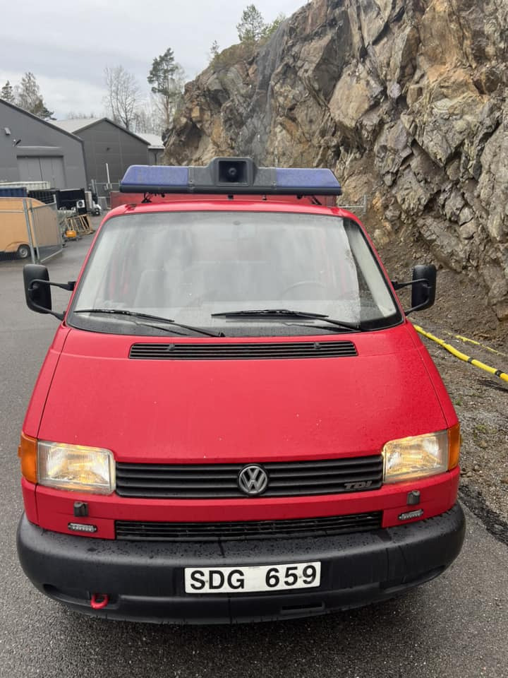 Fire truck VOLKSWAGEN Transporter 2,5 TDI Syncro 4x4: picture 7