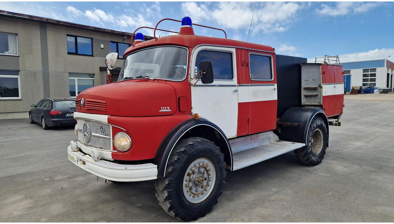 Mercedes-Benz 1113 4X4 new tank - Fire truck: picture 1 Mercedes-Benz 1113 4X4 new tank - Fire truck: picture 1