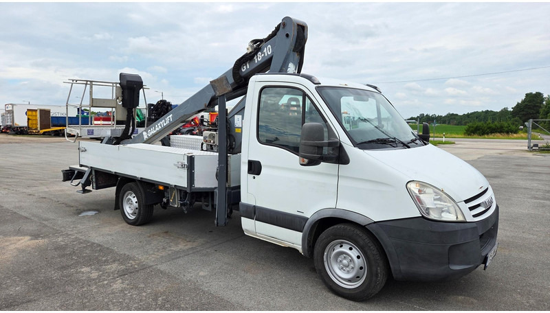 Iveco Daily 35S12 4X2 Galaxylift GT18-10 - Van: picture 2 Iveco Daily 35S12 4X2 Galaxylift GT18-10 - Van: picture 2