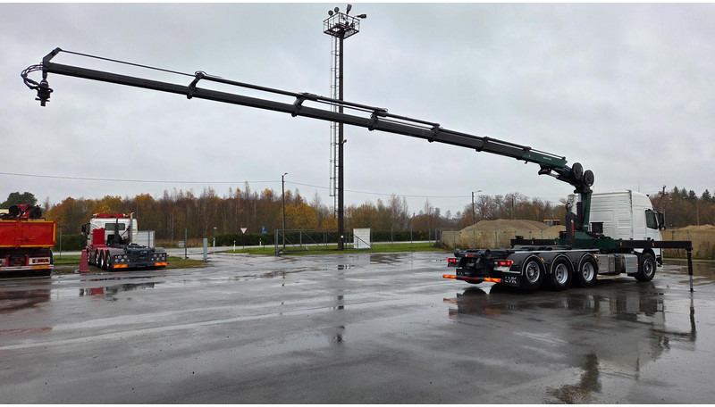 Volvo FM500 8X4*4 HMF 2620K6 - Hook lift truck, Crane truck: picture 3 Volvo FM500 8X4*4 HMF 2620K6 - Hook lift truck, Crane truck: picture 3