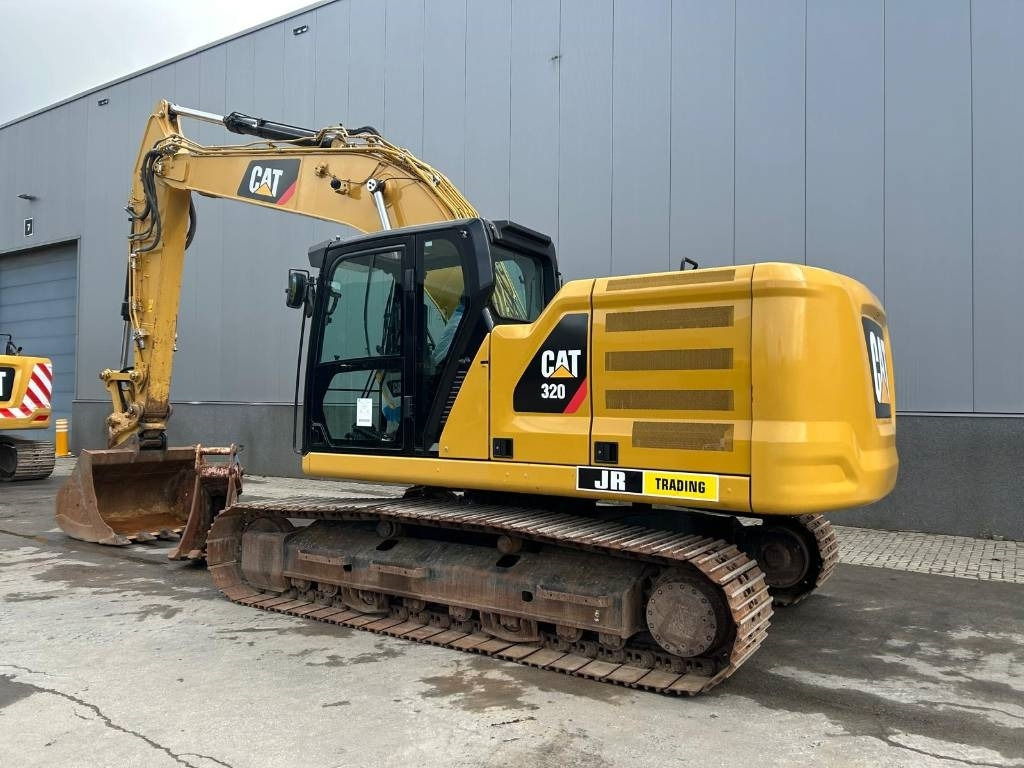 CAT 320 (Trimble / 2 Buckets) - Crawler excavator: picture 3 CAT 320 (Trimble / 2 Buckets) - Crawler excavator: picture 3