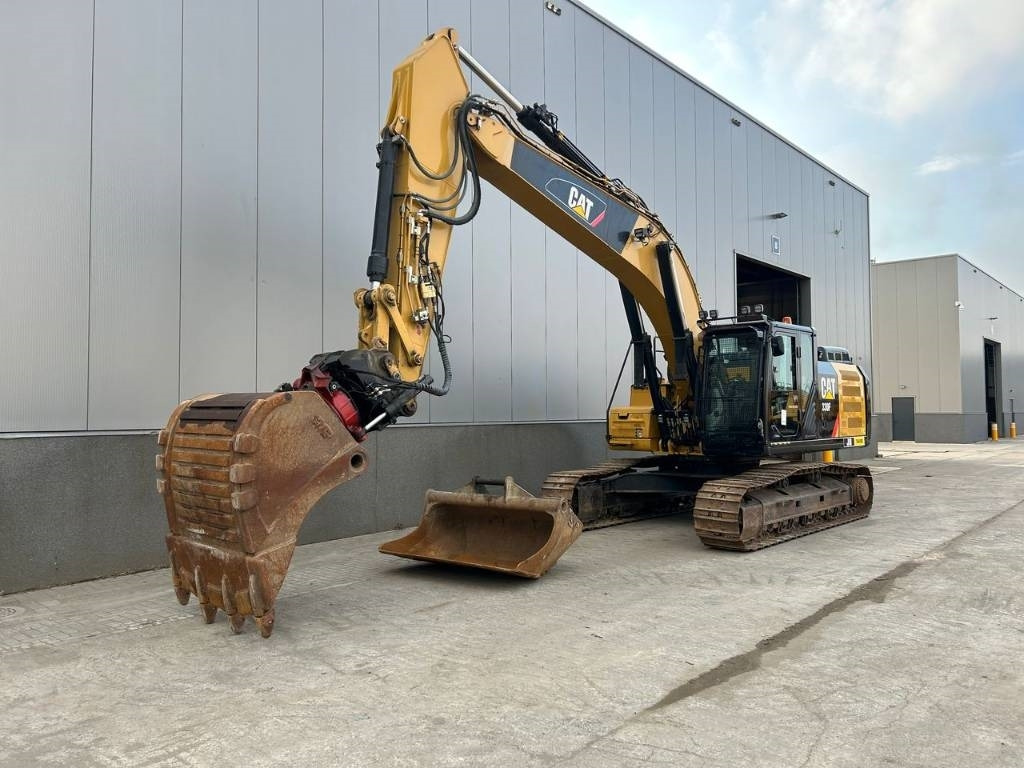 CAT 330F L (Roto|GPS|2 buckets) - Crawler excavator: picture 2 CAT 330F L (Roto|GPS|2 buckets) - Crawler excavator: picture 2