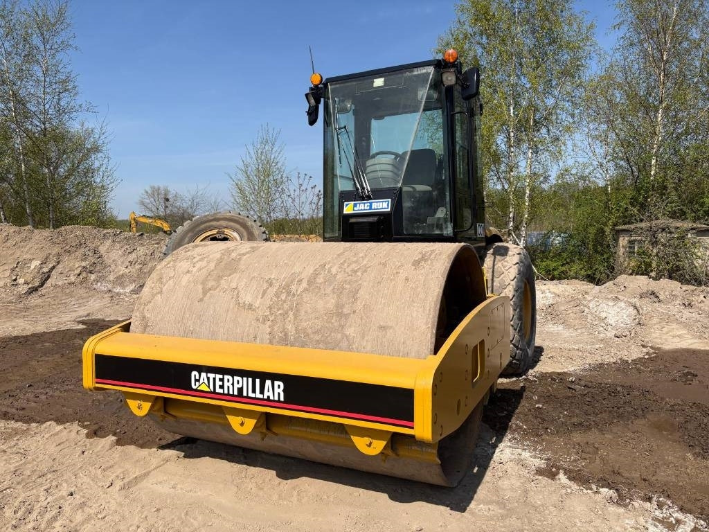 CAT CS 563 E - Compactor: picture 1 CAT CS 563 E - Compactor: picture 1