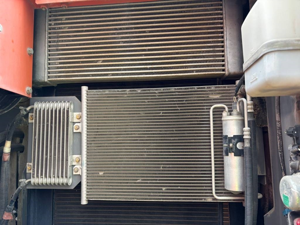 Leasing of Hitachi ZX 140 W-5B  Hitachi ZX 140 W-5B: picture 18 Leasing of Hitachi ZX 140 W-5B  Hitachi ZX 140 W-5B: picture 18