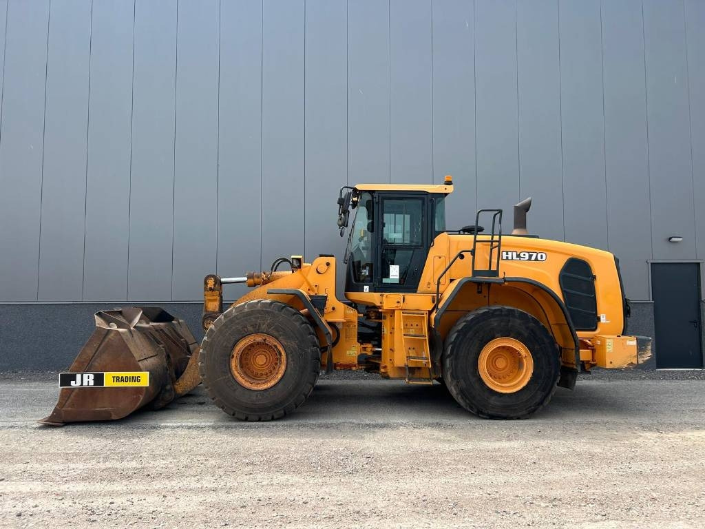 Hyundai HL 970 - Wheel loader: picture 1 Hyundai HL 970 - Wheel loader: picture 1