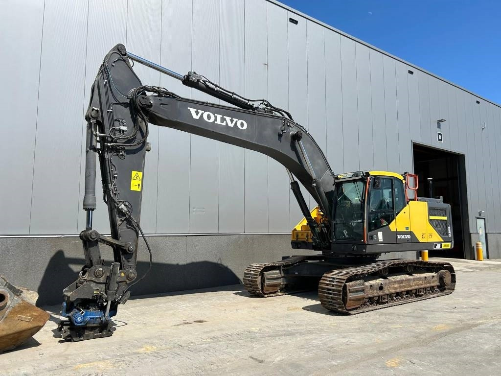 Volvo EC 300 EL (GPS / 3 Buckets) - Crawler excavator: picture 2 Volvo EC 300 EL (GPS / 3 Buckets) - Crawler excavator: picture 2