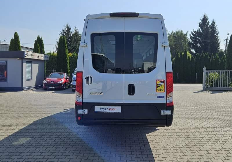 Iveco A60C15 / SPROWADZONE / EURO 6 / 25 000 KM - Minibus, Passenger van: picture 5 Iveco A60C15 / SPROWADZONE / EURO 6 / 25 000 KM - Minibus, Passenger van: picture 5