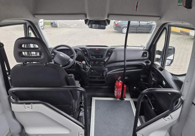 Iveco A60C15/SPROWADZONE/EURO 6/92 000 KM - Minibus, Passenger van: picture 4 Iveco A60C15/SPROWADZONE/EURO 6/92 000 KM - Minibus, Passenger van: picture 4