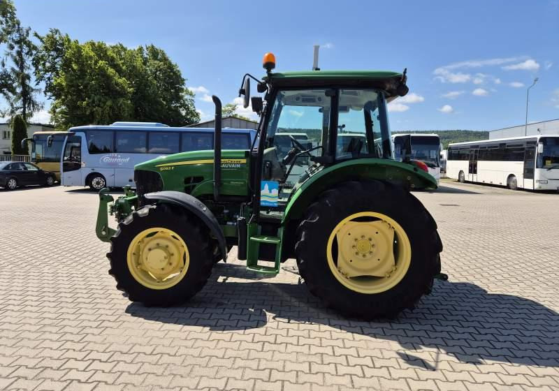 JonDeere 5083 E / SPROWADZONY / 1734 MTH / KLIMATYZACJA - Farm tractor: picture 5 JonDeere 5083 E / SPROWADZONY / 1734 MTH / KLIMATYZACJA - Farm tractor: picture 5