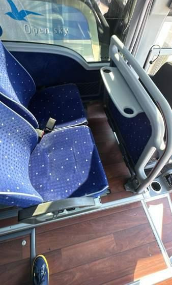 VanHool TX15 ACRON/ SPROWADZONY / MANUAL / EEV - Coach: picture 3 VanHool TX15 ACRON/ SPROWADZONY / MANUAL / EEV - Coach: picture 3