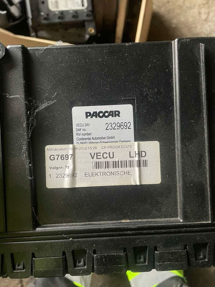 DAF DAF 106XF, EURO6 VECU unit 2329692, 1365.1007000015, M2007, 2329696 - Spare parts for Truck: picture 1 DAF DAF 106XF, EURO6 VECU unit 2329692, 1365.1007000015, M2007, 2329696 - Spare parts for Truck: picture 1