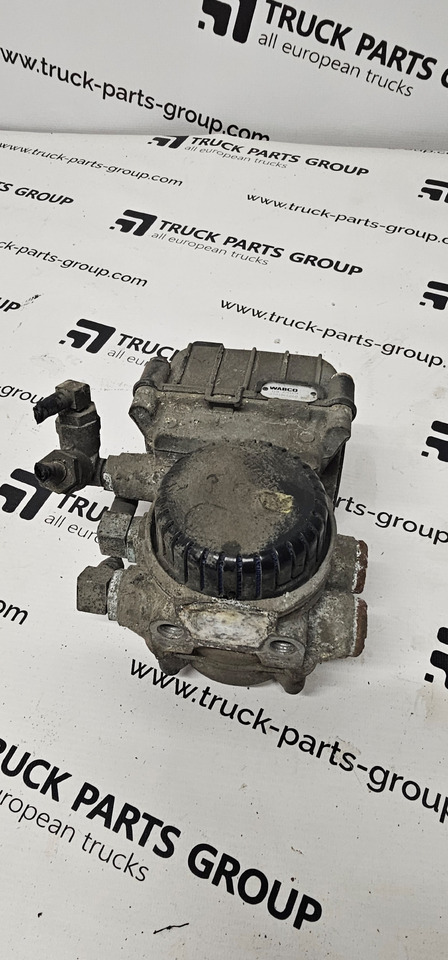 DAF DAF XF, CF, 106XF EURO6 ABS / EBS pressure pneumatic brake modulator front axle 1867006, 4801066060, 0301634, 4801066050, 1867008, 5015, 0012364, 1857000, 1015, 0807080, 1867002, 4801061050, 0014026, - Spare parts: picture 1 DAF DAF XF, CF, 106XF EURO6 ABS / EBS pressure pneumatic brake modulator front axle 1867006, 4801066060, 0301634, 4801066050, 1867008, 5015, 0012364, 1857000, 1015, 0807080, 1867002, 4801061050, 0014026, - Spare parts: picture 1