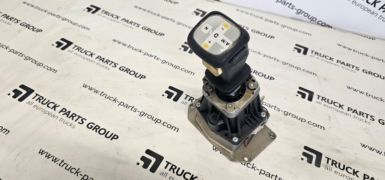 RENAULT RENAULT MAGNUM GEAR shift lever, electronic gearbox control, gear lever 5010143626, 9331500090 - Spare parts: picture 1 RENAULT RENAULT MAGNUM GEAR shift lever, electronic gearbox control, gear lever 5010143626, 9331500090 - Spare parts: picture 1