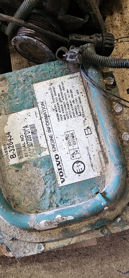 VOLVO VOLVO FH12, FM12 euro3 D12D engine parts, viscous fan, compressor, turbo, clutch, flywheel, starter, alternator, valves 81521306284, 4800200020, 3165219, 20440364, 20742476, 2042, 9343, 2054, 7525, 41 - Spare parts for Truck: picture 5 VOLVO VOLVO FH12, FM12 euro3 D12D engine parts, viscous fan, compressor, turbo, clutch, flywheel, starter, alternator, valves 81521306284, 4800200020, 3165219, 20440364, 20742476, 2042, 9343, 2054, 7525, 41 - Spare parts for Truck: picture 5