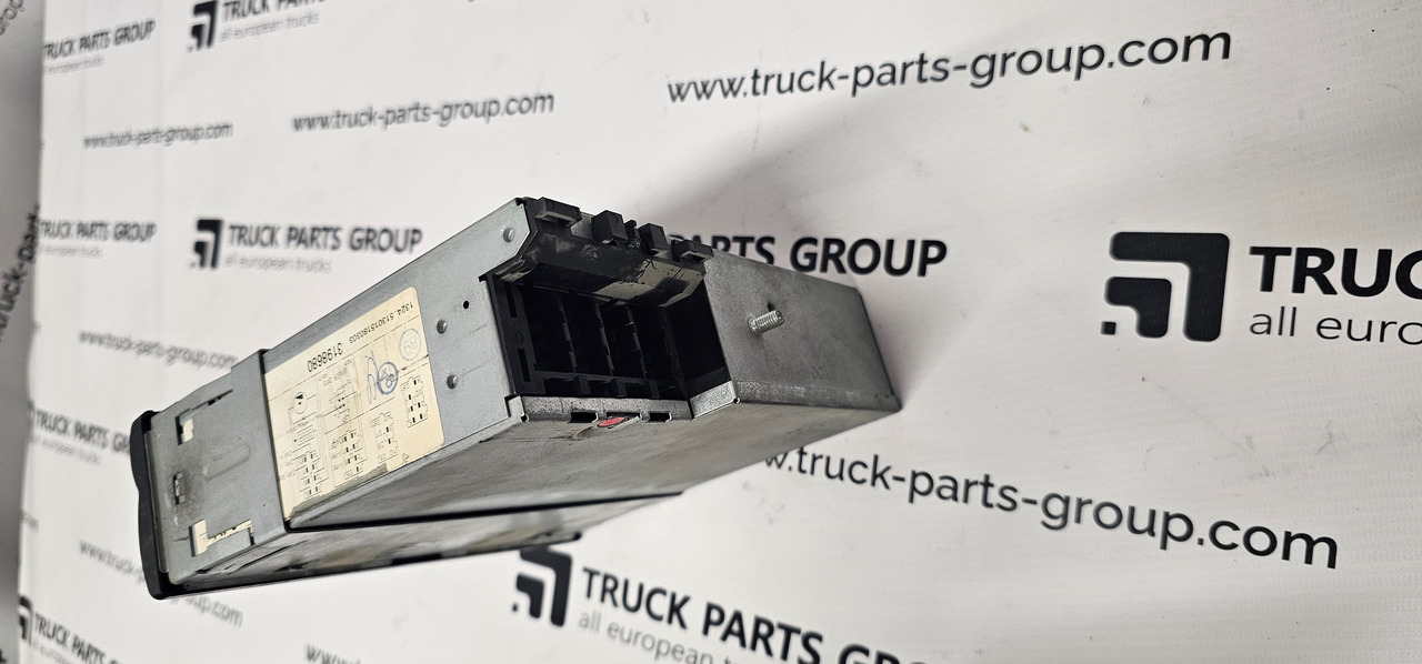VOLVO VOLVO FH12 tachograph, 1324 type 3198680, 3198620, 2118453, 20858821, 20466940, 20466943, 20872426, 21331891, 21184859, 21332893, 21888883, 20466940, 20872426, 21184859, 21331893, 21888883, 24776241, - Spare parts for Truck: picture 2 VOLVO VOLVO FH12 tachograph, 1324 type 3198680, 3198620, 2118453, 20858821, 20466940, 20466943, 20872426, 21331891, 21184859, 21332893, 21888883, 20466940, 20872426, 21184859, 21331893, 21888883, 24776241, - Spare parts for Truck: picture 2
