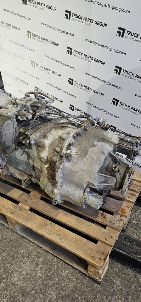 VOLVO Volvo EURO3 FH12 / FM12 D12D gearbox type Vt2214b, manual / mechanical gearbox 3152539, 20872625, 20515841, 20515838, 20519799, 20488418, 20488418, 20557162, 20772366, 20783875, 20713810, 8171739, 20 - Spare parts for Truck: picture 4 VOLVO Volvo EURO3 FH12 / FM12 D12D gearbox type Vt2214b, manual / mechanical gearbox 3152539, 20872625, 20515841, 20515838, 20519799, 20488418, 20488418, 20557162, 20772366, 20783875, 20713810, 8171739, 20 - Spare parts for Truck: picture 4