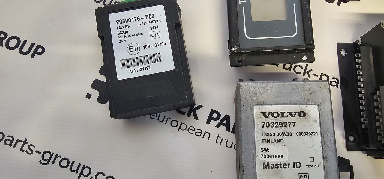 Volvo VOLVO, SCANIA BUS electronic FMS GW, switching converter, vip2000 STD Node2 unit, vbox 3600 c1 Multiq, Thoreb LCD 11085A, 1449519, 20890176, 20890176-P02, B12B 138126, 10R-31706, 70329277, 14390, 1449 - ECU: picture 4 Volvo VOLVO, SCANIA BUS electronic FMS GW, switching converter, vip2000 STD Node2 unit, vbox 3600 c1 Multiq, Thoreb LCD 11085A, 1449519, 20890176, 20890176-P02, B12B 138126, 10R-31706, 70329277, 14390, 1449 - ECU: picture 4