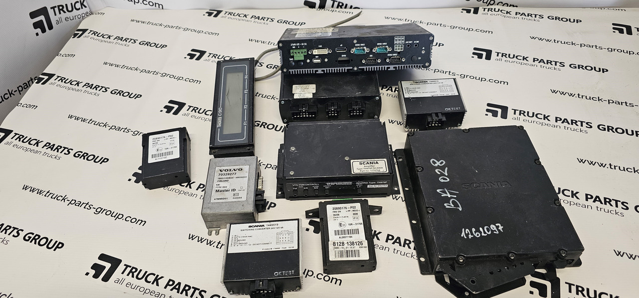 Volvo VOLVO, SCANIA BUS electronic FMS GW, switching converter, vip2000 STD Node2 unit, vbox 3600 c1 Multiq, Thoreb LCD 11085A, 1449519, 20890176, 20890176-P02, B12B 138126, 10R-31706, 70329277, 14390, 1449 - ECU: picture 2 Volvo VOLVO, SCANIA BUS electronic FMS GW, switching converter, vip2000 STD Node2 unit, vbox 3600 c1 Multiq, Thoreb LCD 11085A, 1449519, 20890176, 20890176-P02, B12B 138126, 10R-31706, 70329277, 14390, 1449 - ECU: picture 2