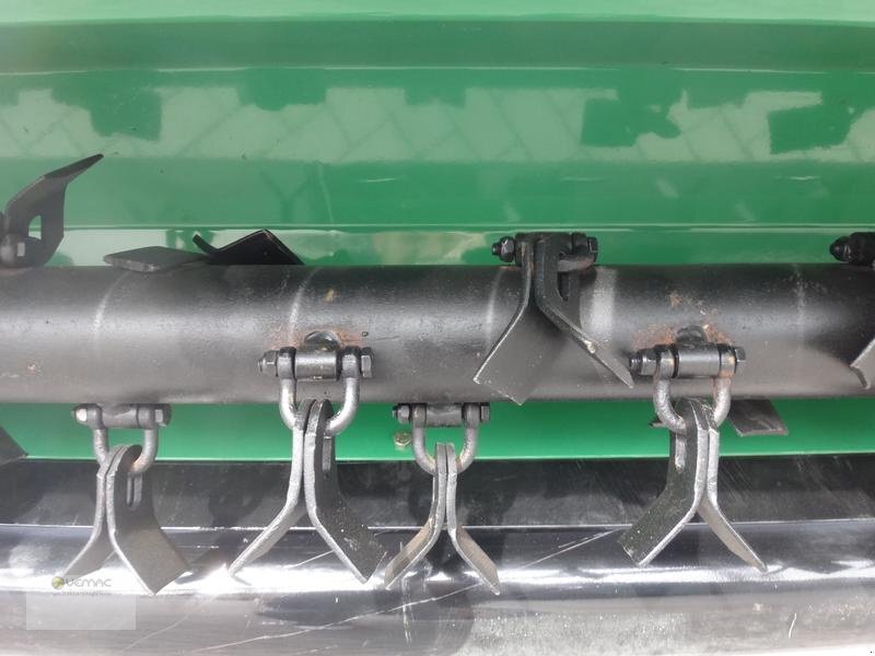 New Flail mower Vemac SM105 105cm 115 125 Mulcher Mähwerk Schlegelmulcher NEU: picture 13 New Flail mower Vemac SM105 105cm 115 125 Mulcher Mähwerk Schlegelmulcher NEU: picture 13