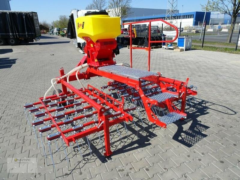 Vemac Wiesenstriegel 3m 300cm Striegel Wiesenschleppe Schleppe APV NEU - Spring tine harrow: picture 4 Vemac Wiesenstriegel 3m 300cm Striegel Wiesenschleppe Schleppe APV NEU - Spring tine harrow: picture 4