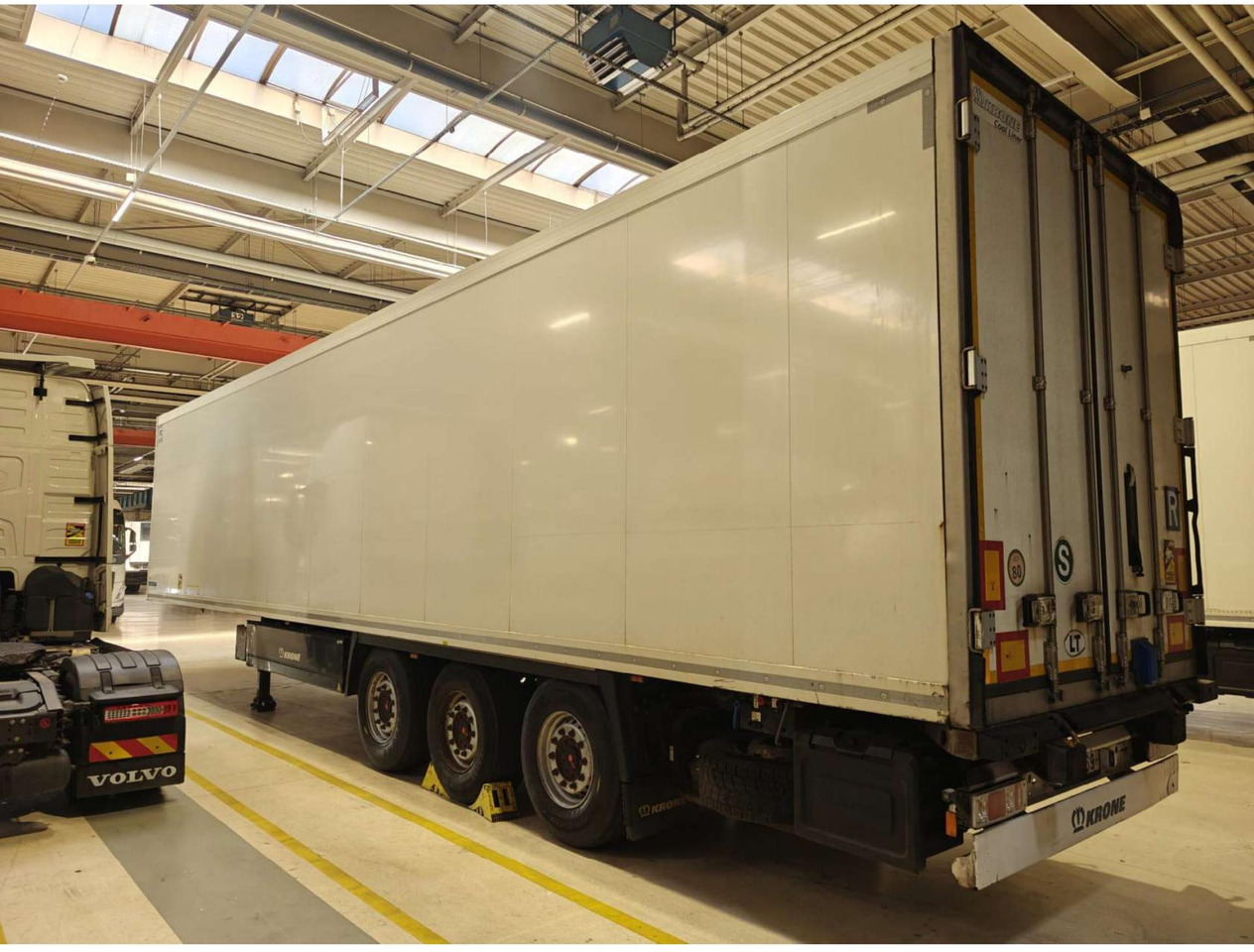 2018 Krone Double Deck Cool Liner FP 60 ThermoKing SLXi 300 Lifting Axle - Refrigerator semi-trailer: picture 5 2018 Krone Double Deck Cool Liner FP 60 ThermoKing SLXi 300 Lifting Axle - Refrigerator semi-trailer: picture 5