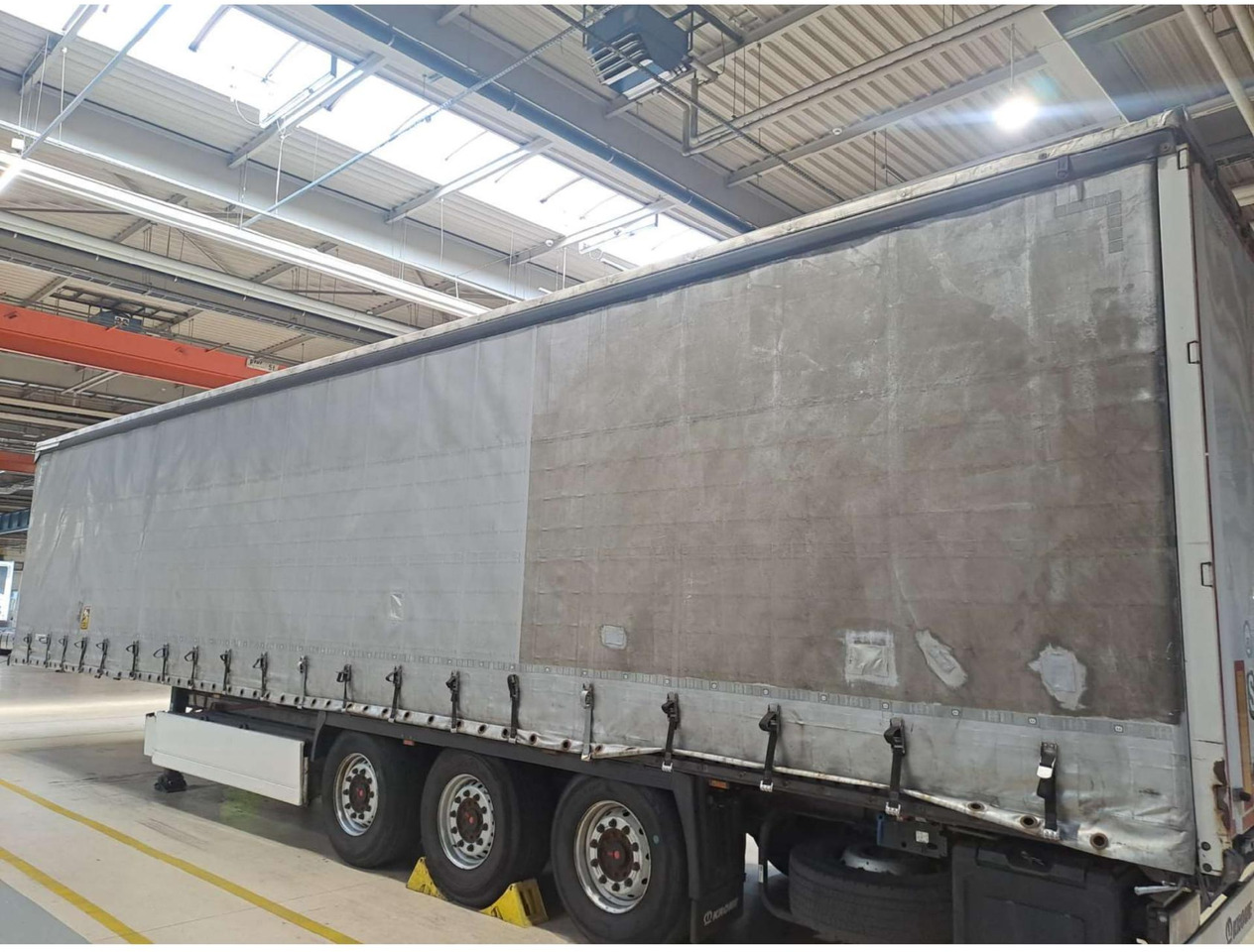2018 Krone SDP Profi Liner Standard Lifting Axle - Curtainsider semi-trailer: picture 3 2018 Krone SDP Profi Liner Standard Lifting Axle - Curtainsider semi-trailer: picture 3
