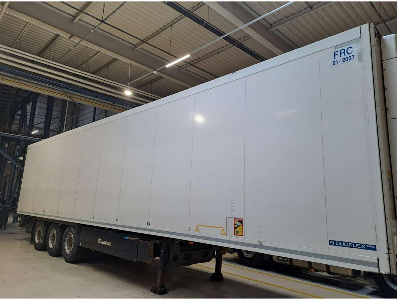 2018 Krone SDR Double Deck Cool Liner FP45 ThermoKing SLXi 300 Lifting Axle - Refrigerator semi-trailer: picture 2 2018 Krone SDR Double Deck Cool Liner FP45 ThermoKing SLXi 300 Lifting Axle - Refrigerator semi-trailer: picture 2