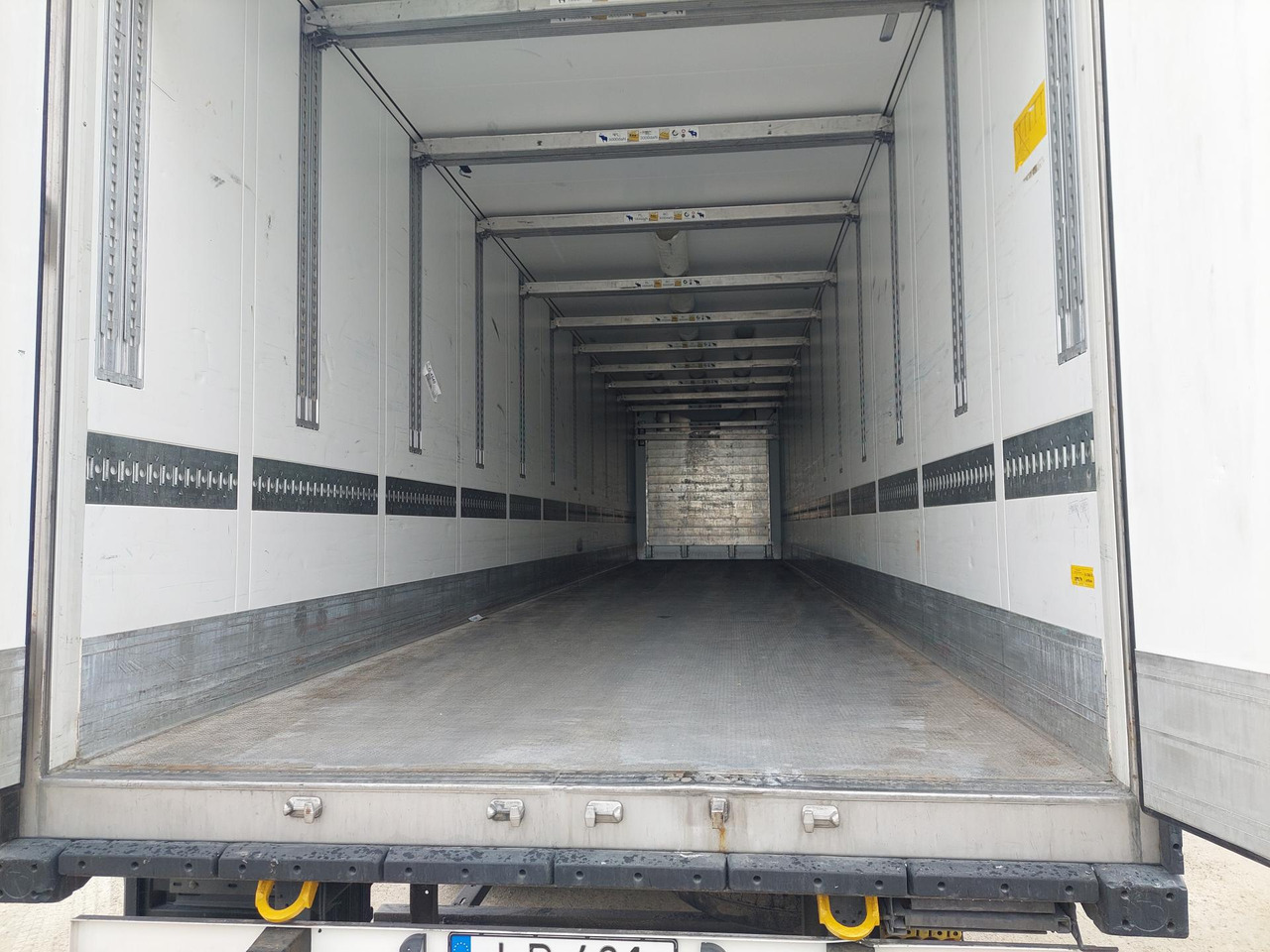 2018 Schmitz Cargobull Double Deck FP 60 ThermoKing SLXi 300 Lifting Axle - Refrigerator semi-trailer: picture 5 2018 Schmitz Cargobull Double Deck FP 60 ThermoKing SLXi 300 Lifting Axle - Refrigerator semi-trailer: picture 5