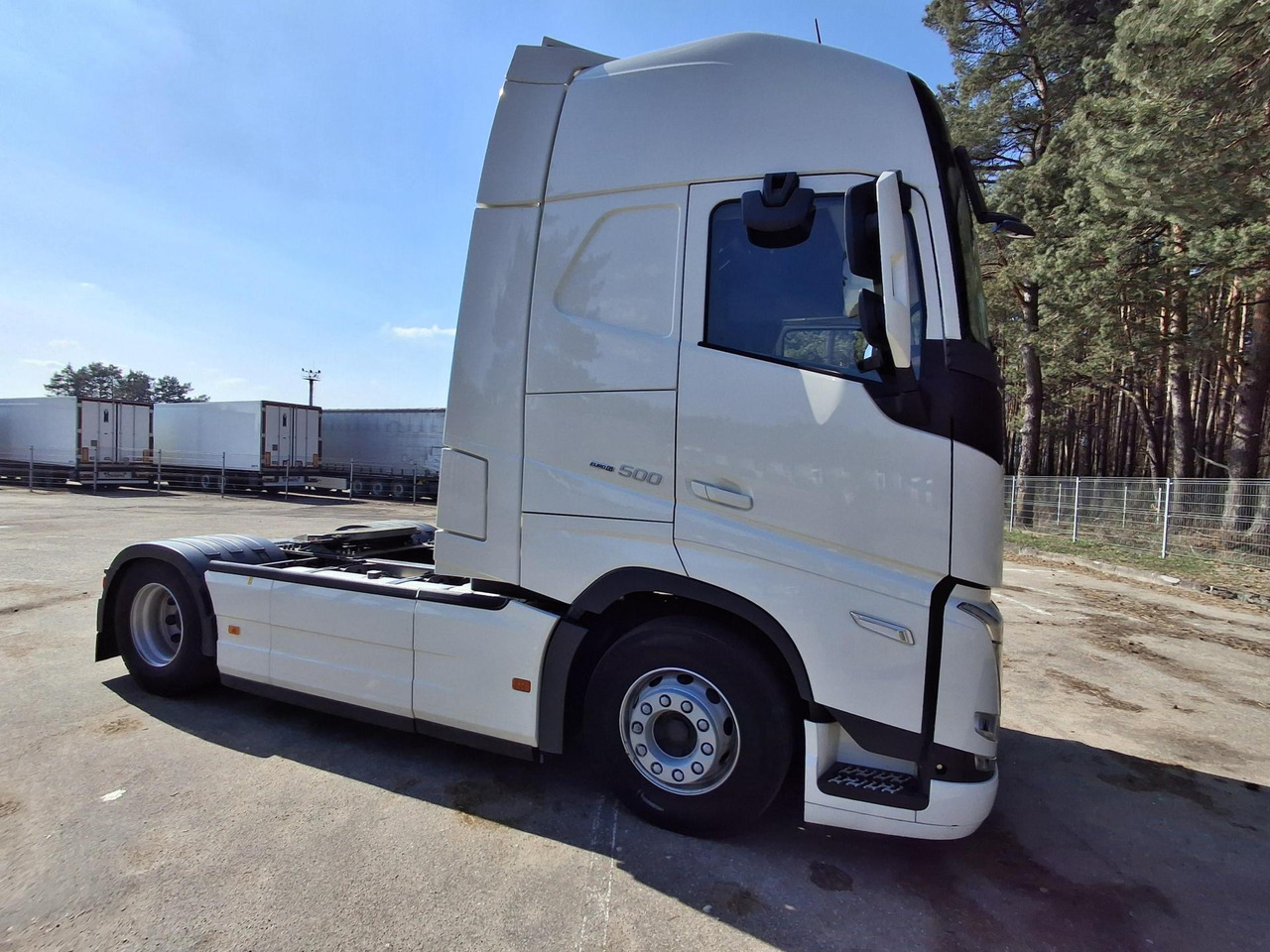 2022/2023 Volvo FH 500 Globetrotter XL - Other machinery: picture 3 2022/2023 Volvo FH 500 Globetrotter XL - Other machinery: picture 3